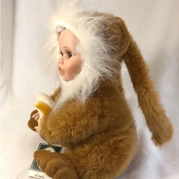 4 brand new Geppedo porcelain dolls - Picture 5 of 16